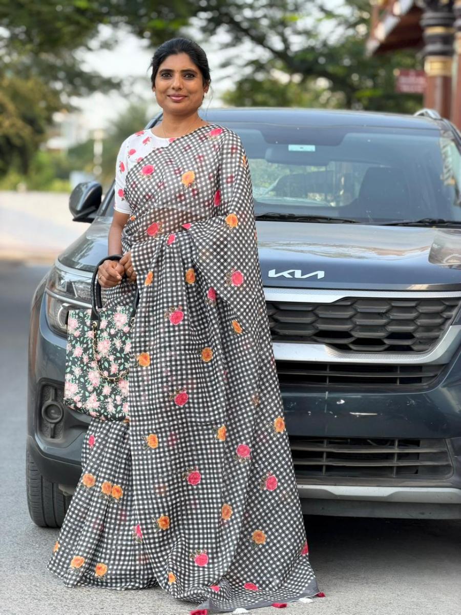 Black Checkered Saree with Floral Embroidery and Blouse