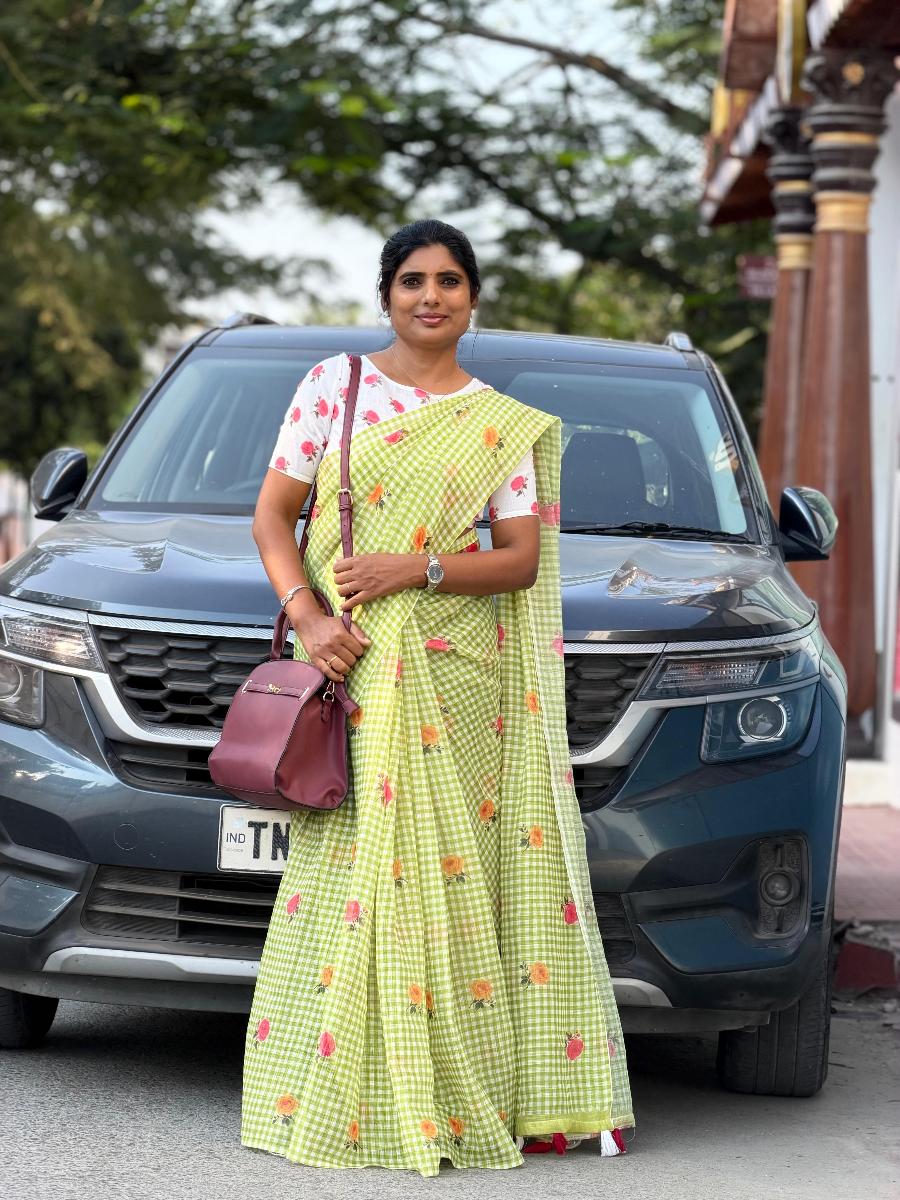 Green Checkered Saree with Floral Embroidery and Blouse