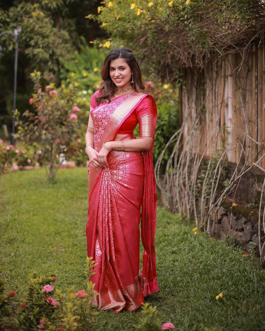 Red and Pink Gold Woven Traditional Saree